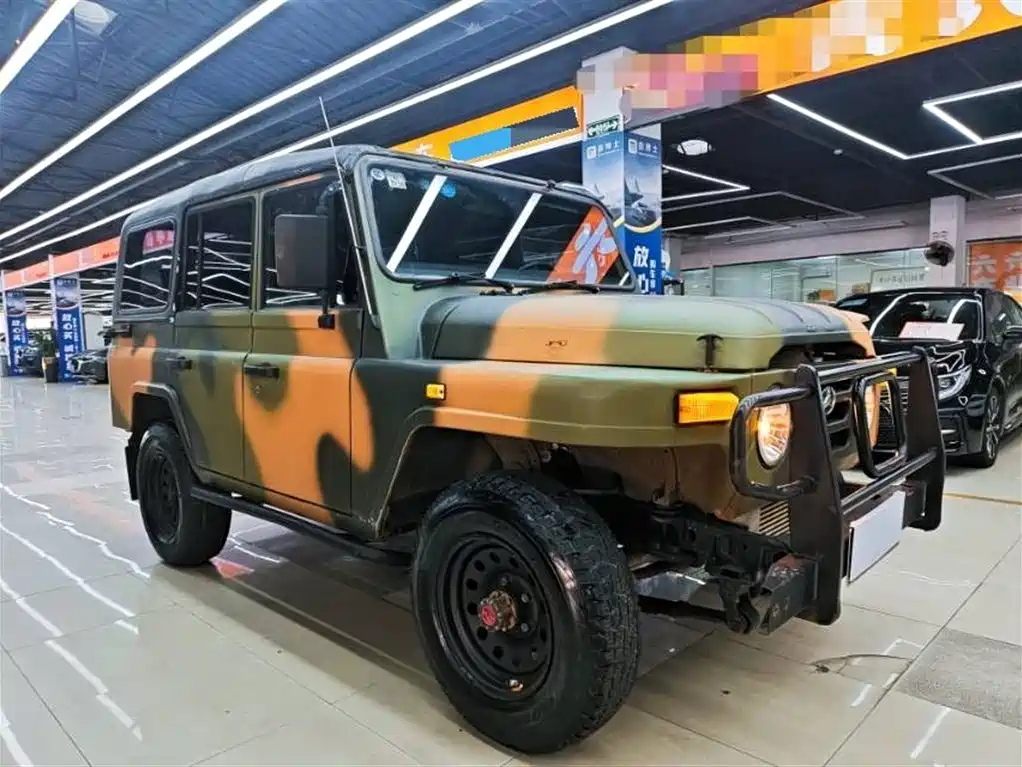 BAW (Beijing Automobile Works) 212 Classic 2019 Model 1.5T Square Door China V фото 3