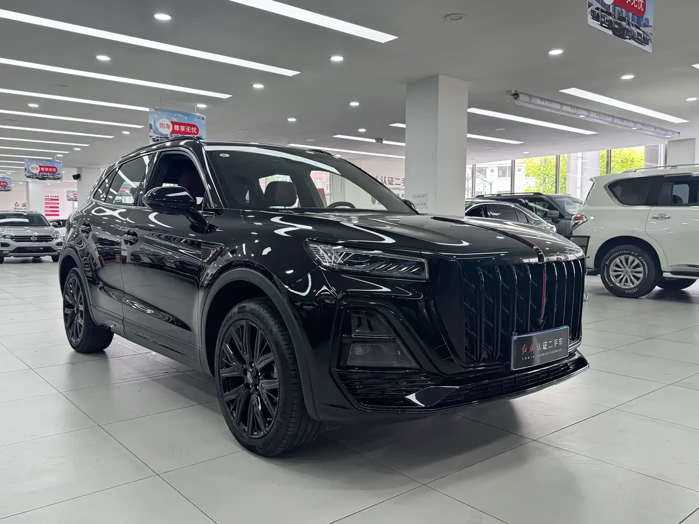 Hongqi HS5 2025 2.0T AWD Mystic Shadow Edition фото 3