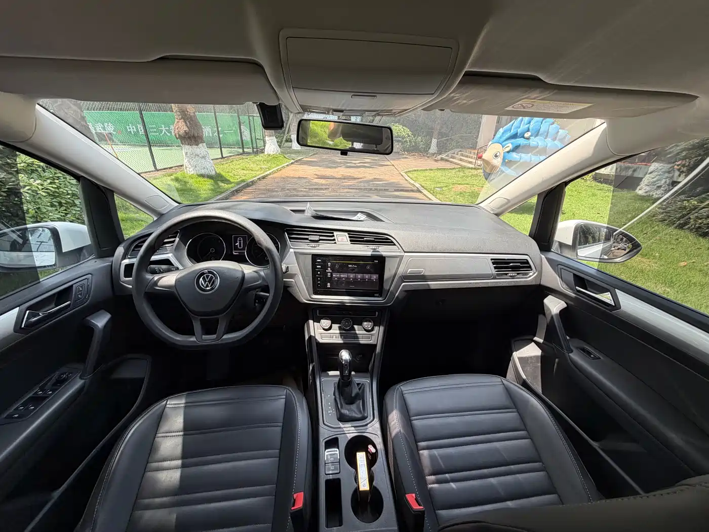 Volkswagen Touran 2021 Touran L 280TSI DSG Trend Edition 7-seater фото 12
