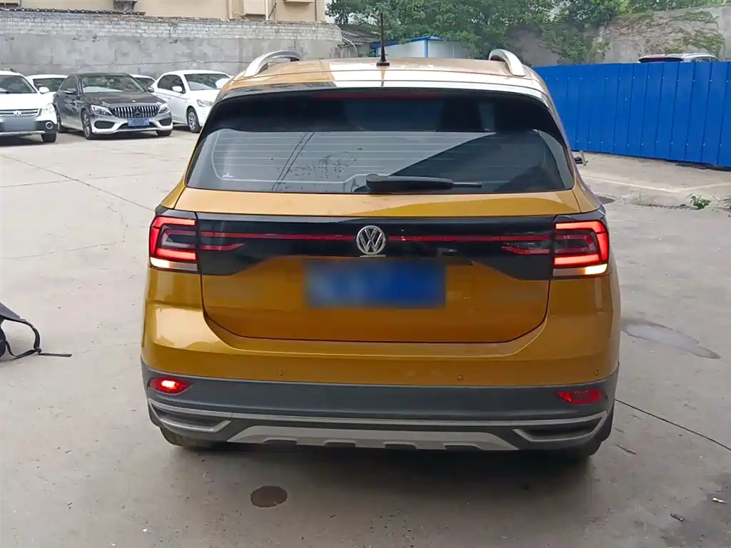 Volkswagen T-Cross 2019 1.5L Automatic Comfort Edition фото 21