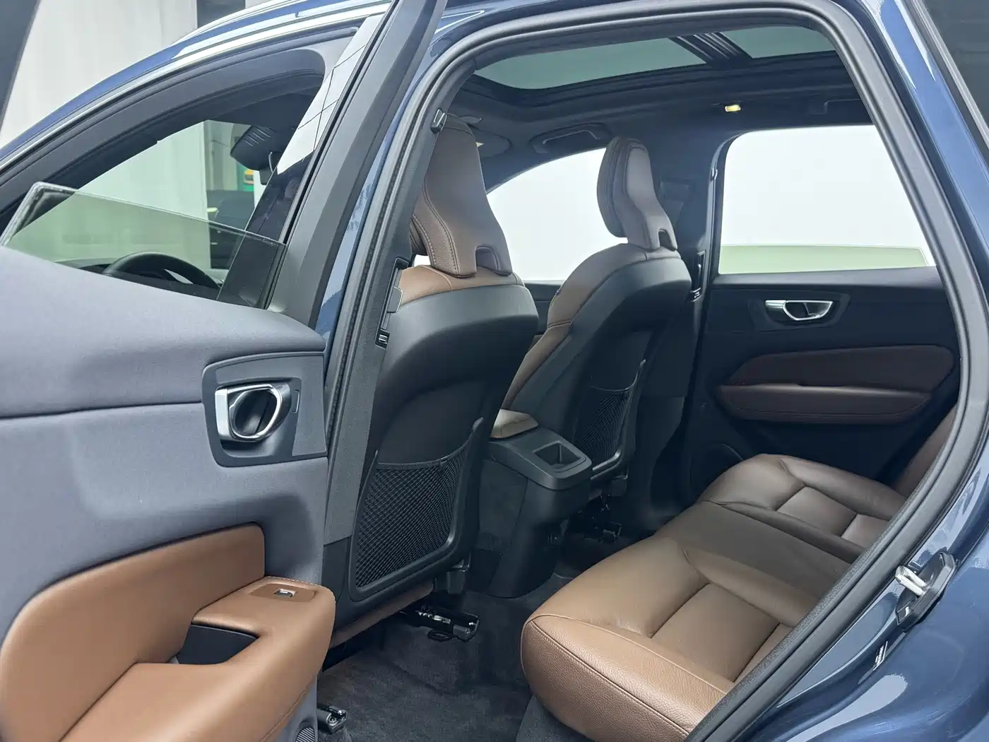 Volvo XC60 2025 2025 B5 4WD Intelligent Sport Edition
