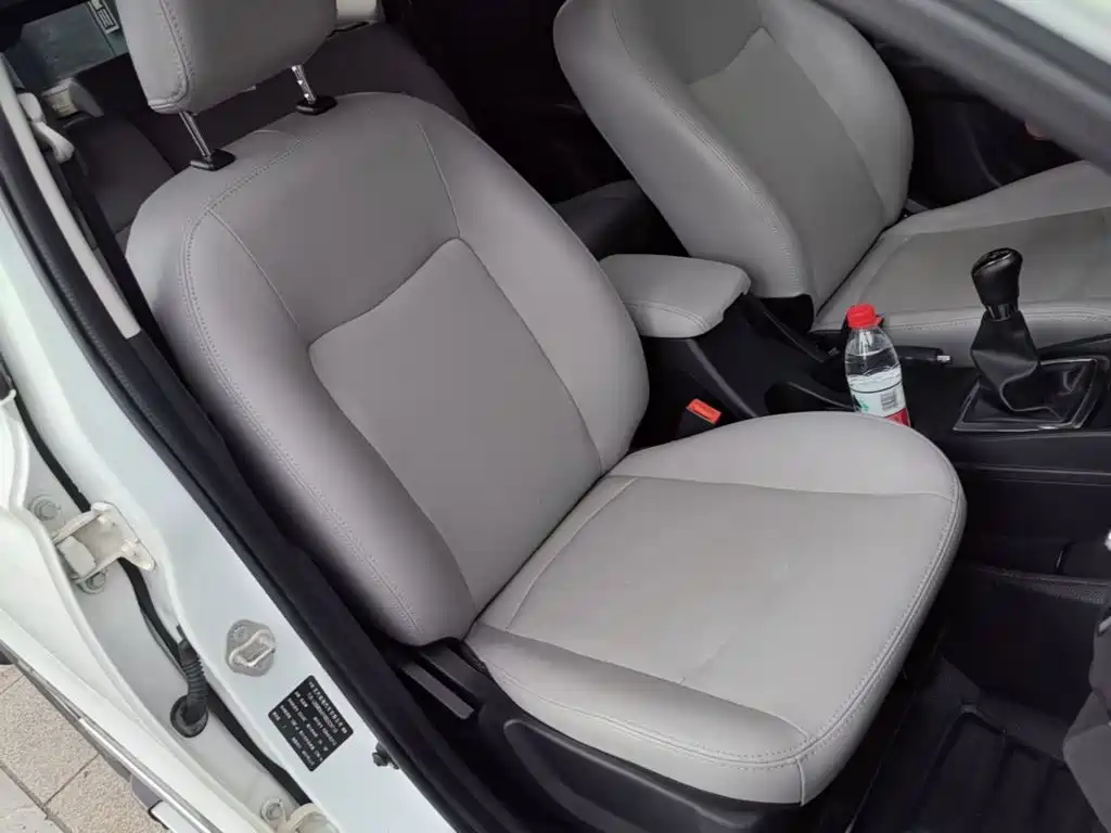 BAIC Huansu S3 2018 2017 1.5L Manual Luxury