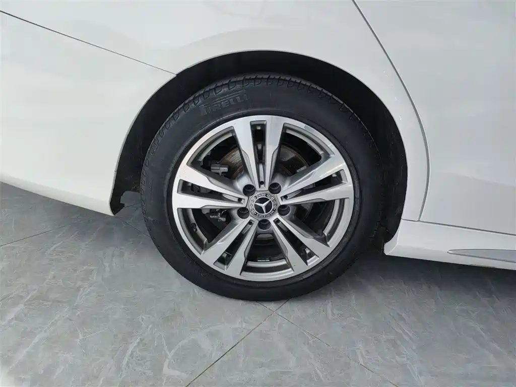 Mercedes-Benz C-Class 2019 C 180 L Fashion Sport Edition фото 30