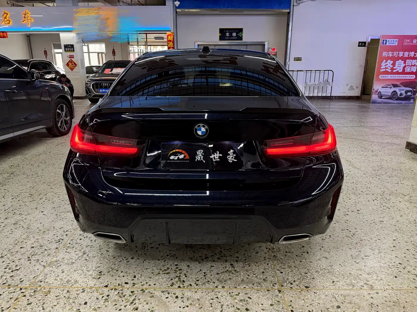 BMW 3 Series 2023 320Li M Sport Package фото 5