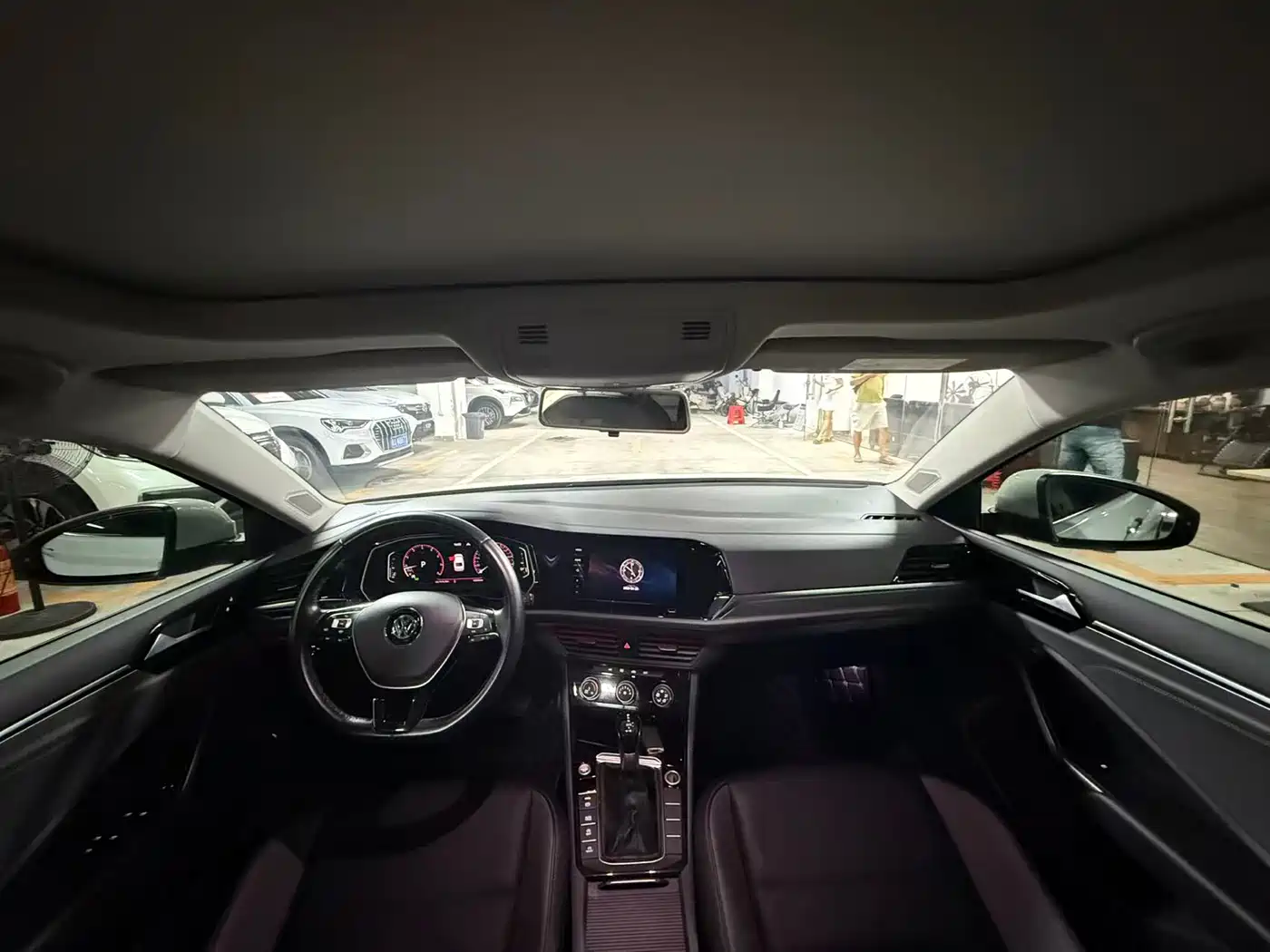 Volkswagen Sagitar 2022 280TSI DSG Soaring Edition фото 9