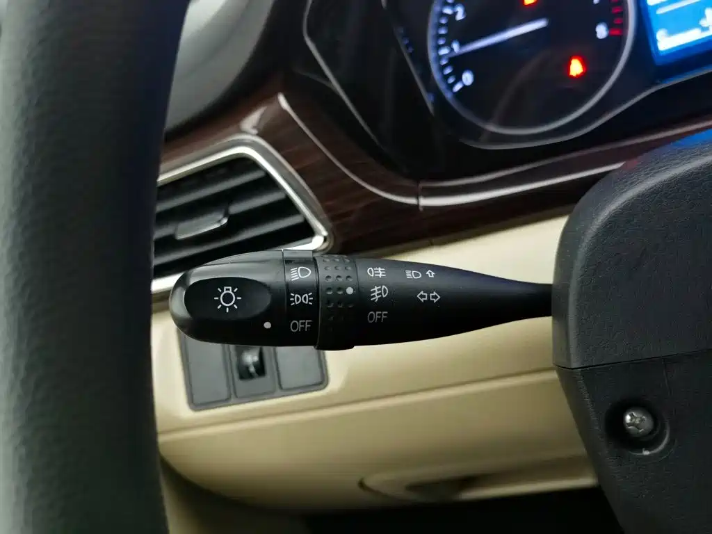 Changan Kuayue Kuayuexing V5 2025 2021 1.6L Fortune Comfort Edition DAM16KR