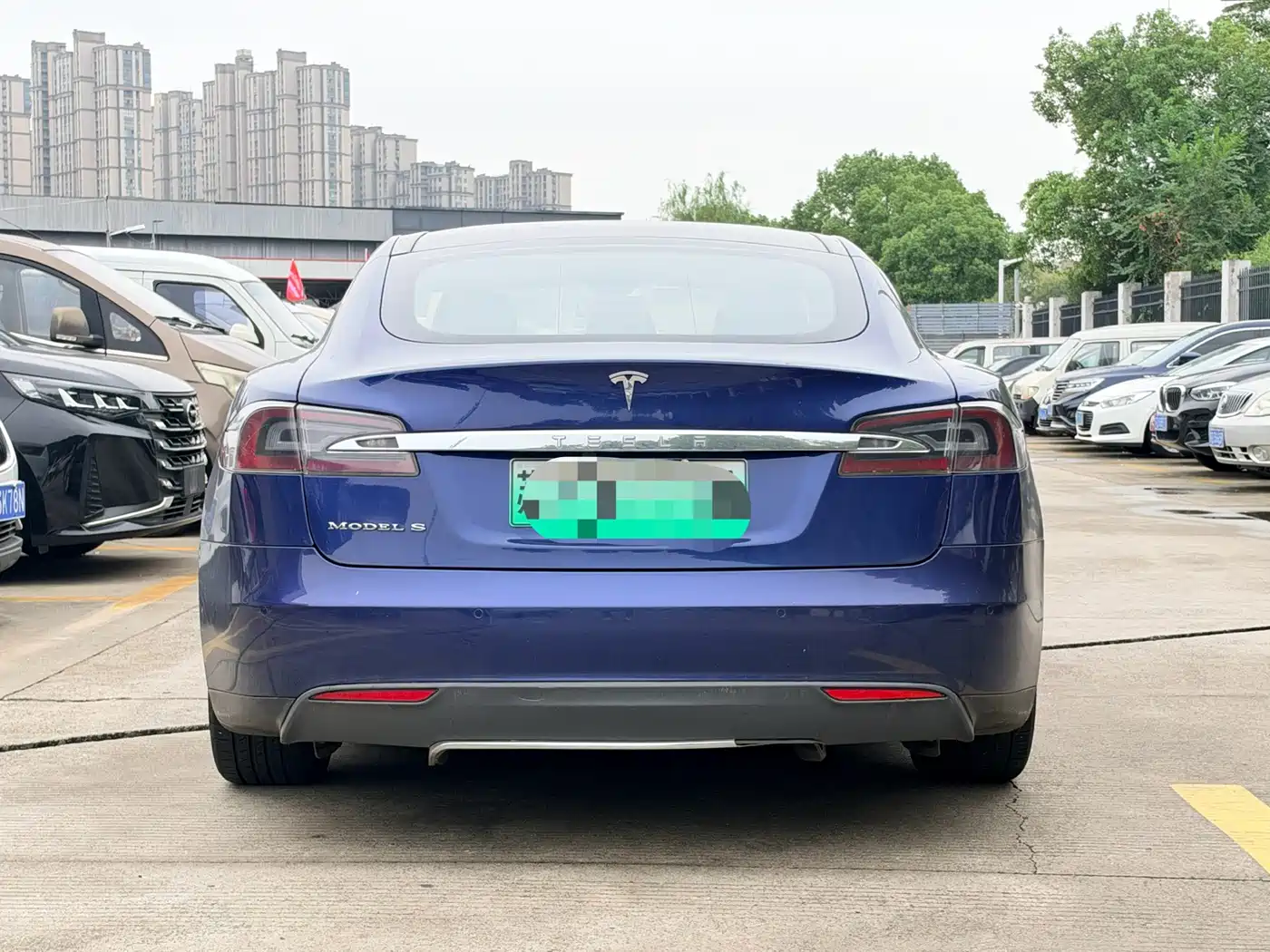 Tesla Model S 2016 2015 Model S 70D