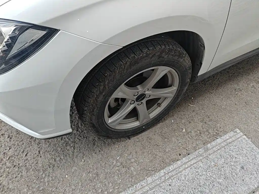Фото 23 - Haval H2