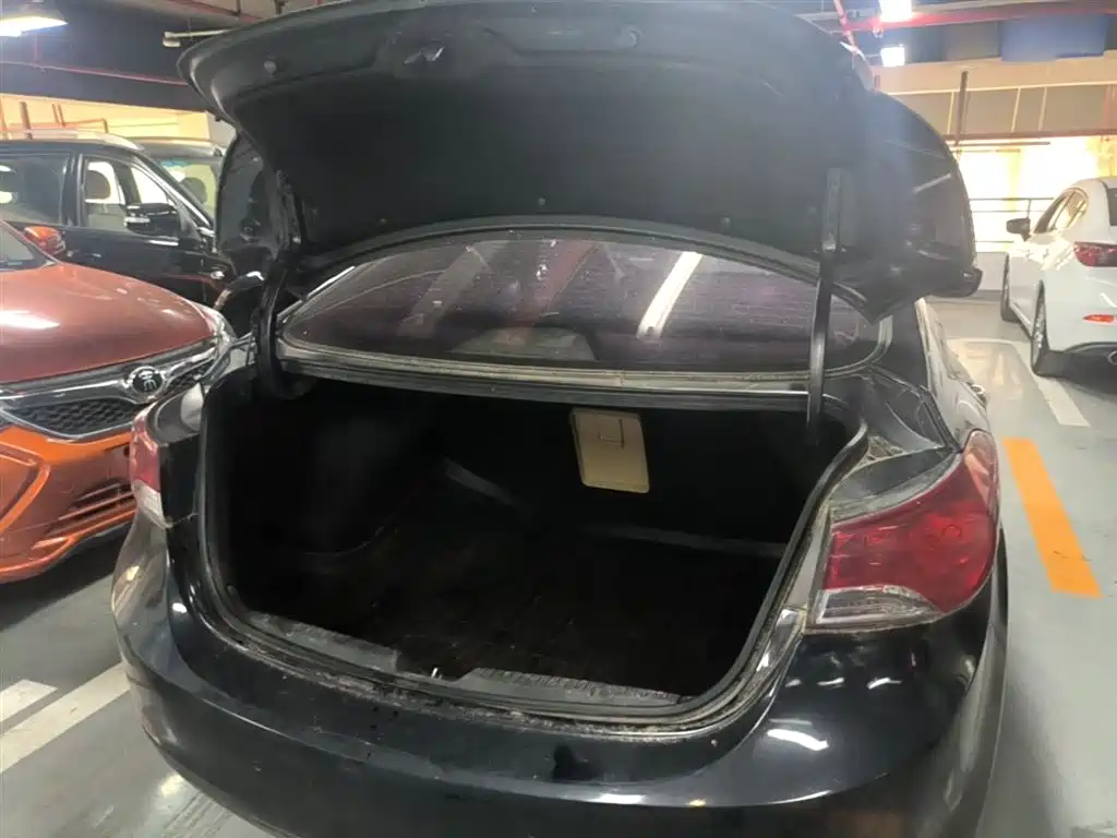 Hyundai Langdong 2012 1.6L Manual Leading фото 19