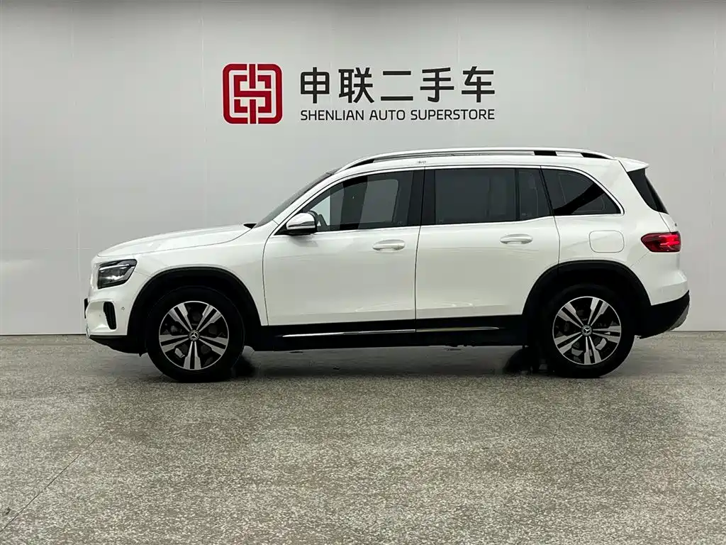 Mercedes-Benz GLB 2024 Facelift GLB 200 Dynamic фото 3