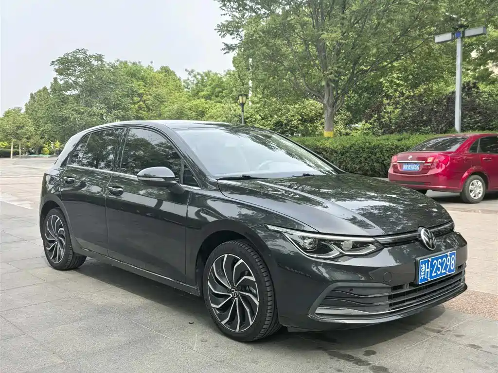 Volkswagen Golf 2023 280TSI DSG Pro фото 3