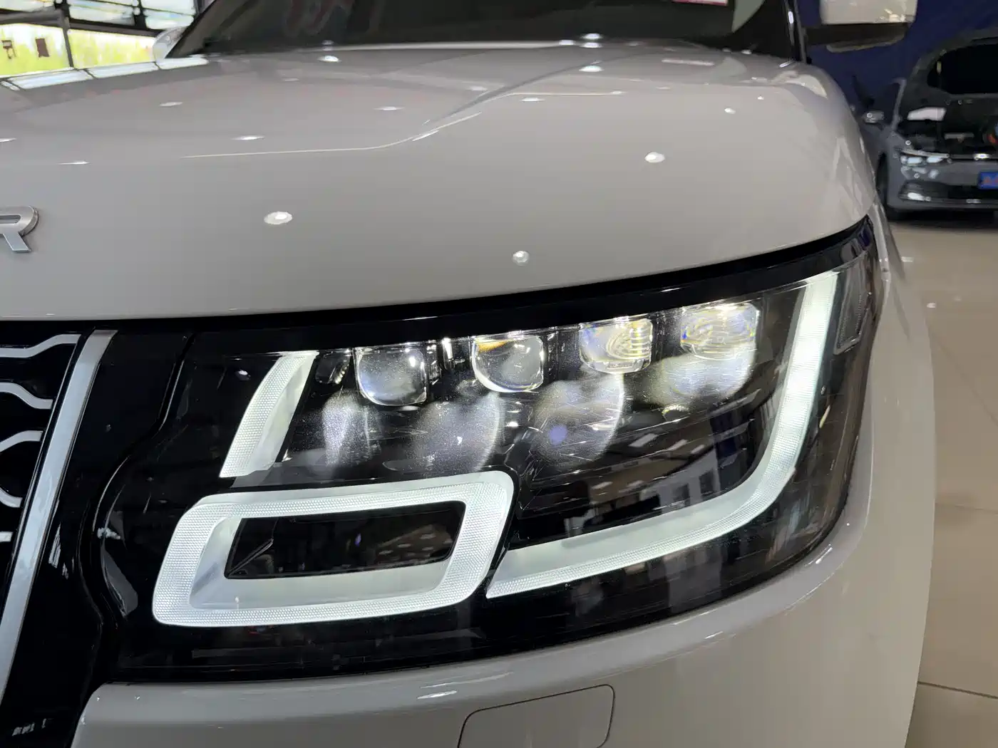 Land Rover Range Rover 2015 3.0 SC V6 Vogue фото 13