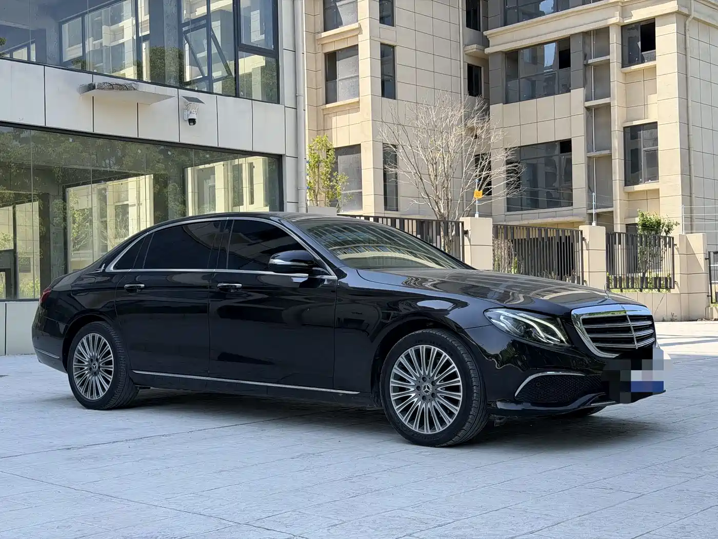 Mercedes-Benz E-Class 2018 Facelift E 200 L фото 3