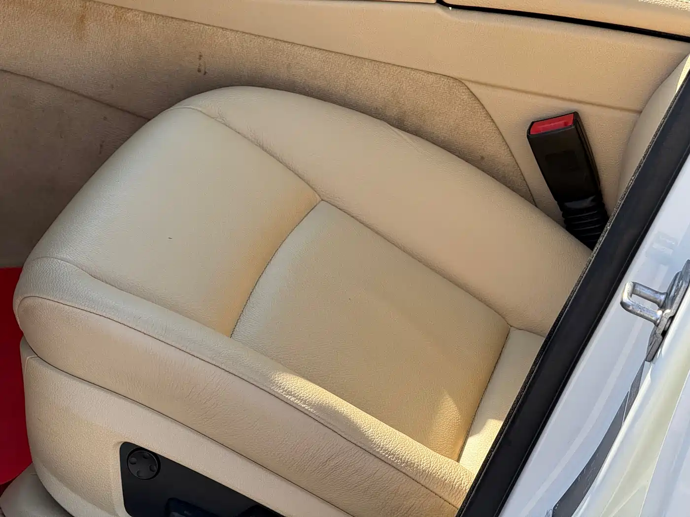 BMW 5 Series 2012 523Li Luxury фото 19