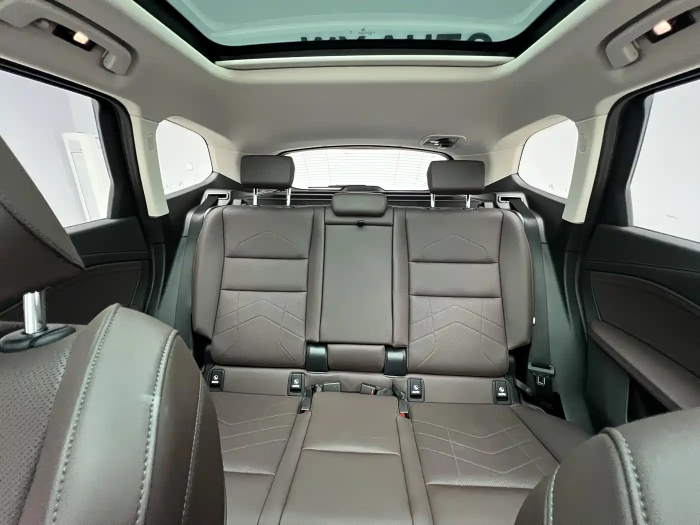BMW X1 2023 sDrive20Li X Design Package фото 12