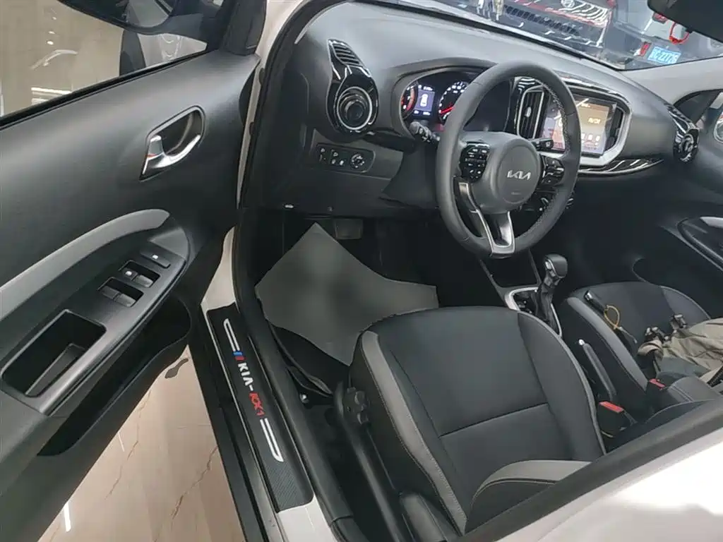 Kia KX1 2021 1.4L CVT Fun Edition фото 16