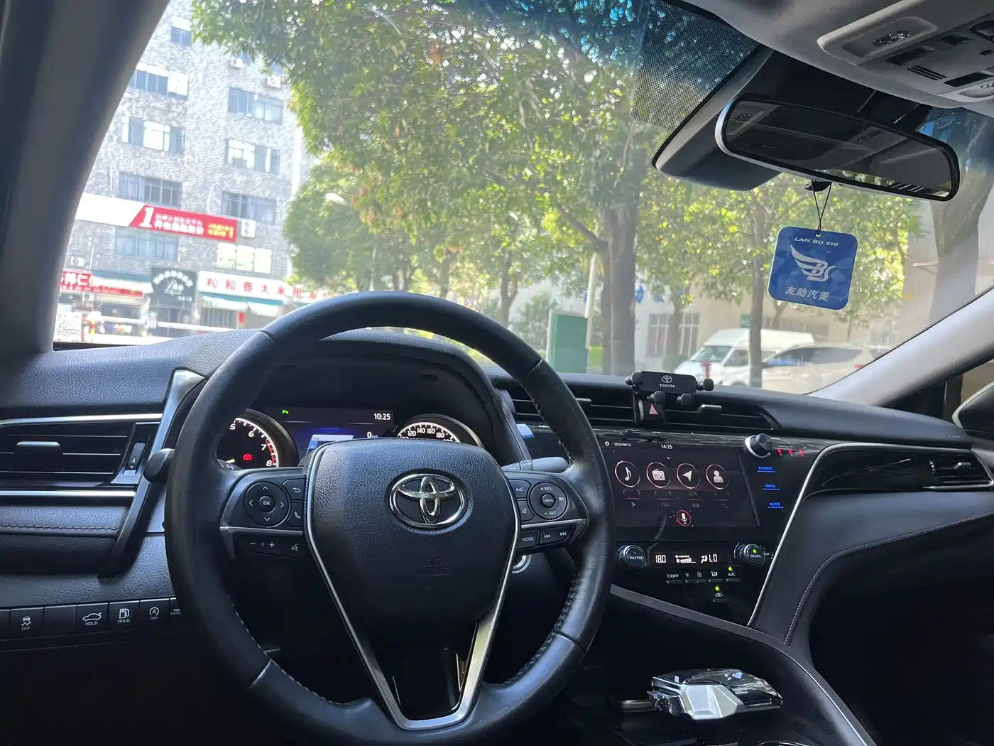Toyota Camry 2019 2.0G Luxury (China V) фото 9