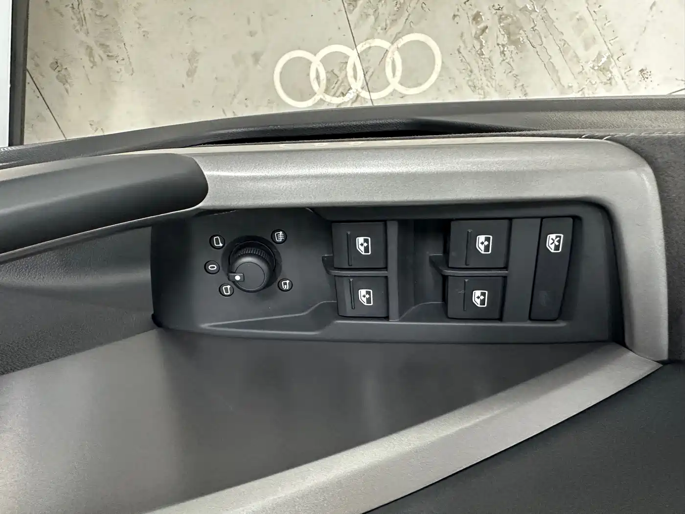 Audi Q3 2022 35 TFSI Fashion Dynamic фото 21