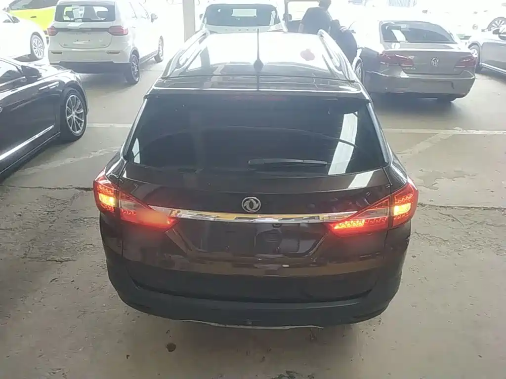 Dongfeng Aeolus Dongfeng Fengshen AX3 2016 2016 1.5L Automatic Premium Cool Edition