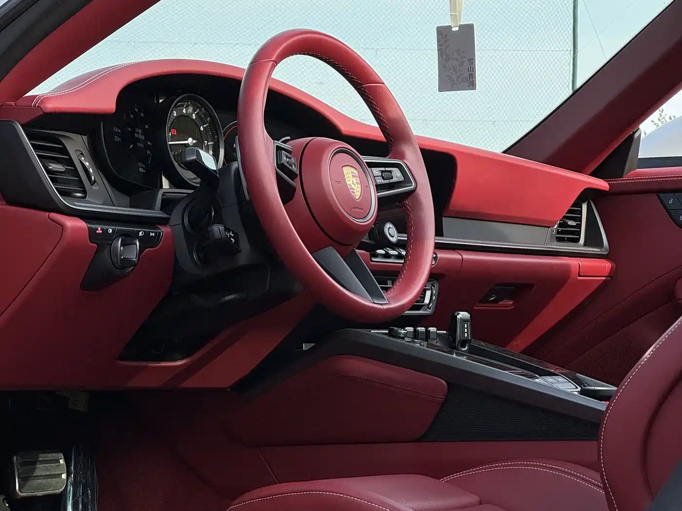 Porsche 911 2023 Targa 4 3.0T фото 15