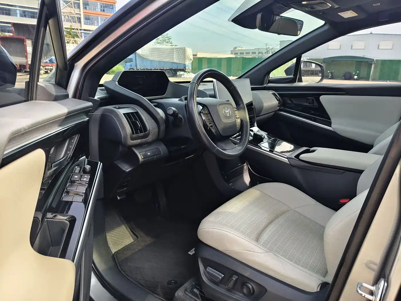 Toyota GAC Toyota bZ4X 2022 X-MODE 4WD Pro фото 8
