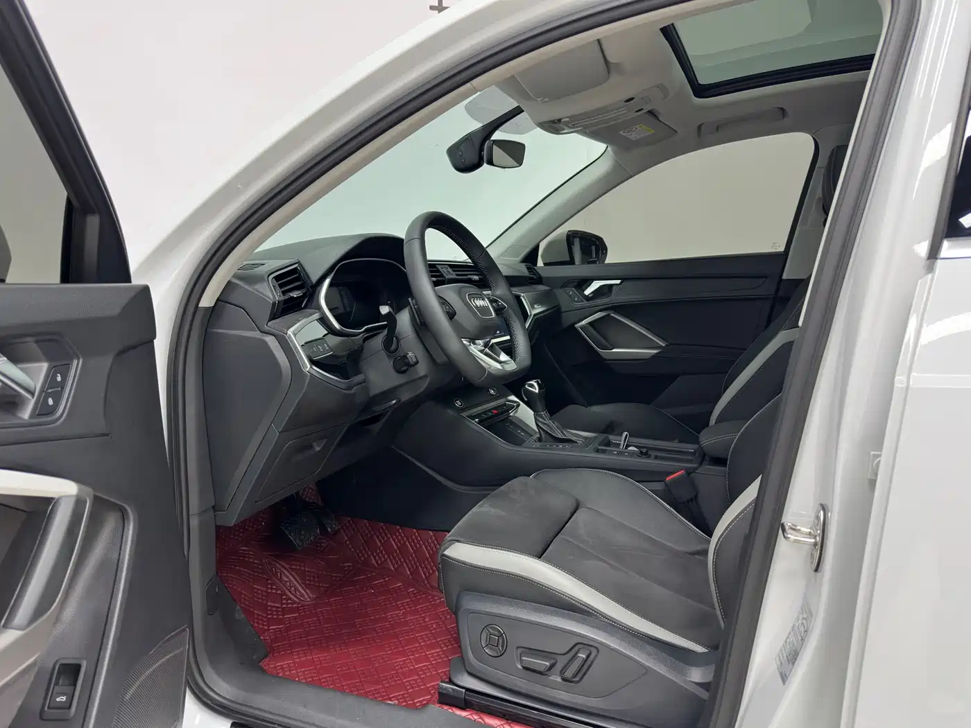 Audi Q3 2022 35 TFSI Fashion Dynamic фото 10