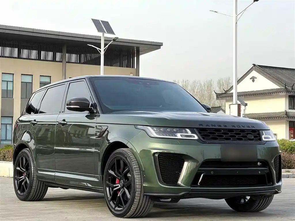 Land Rover Range Rover Sport 2021 5.0 SC V8 SVR Racing Green Custom Edition фото 6