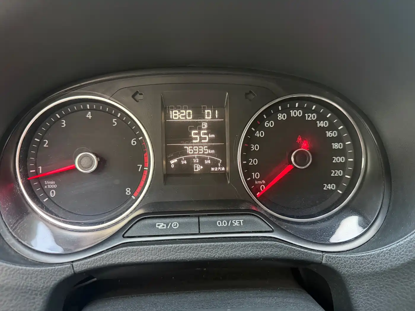 Volkswagen Polo 2016 1.6L Automatic Comfort фото 10