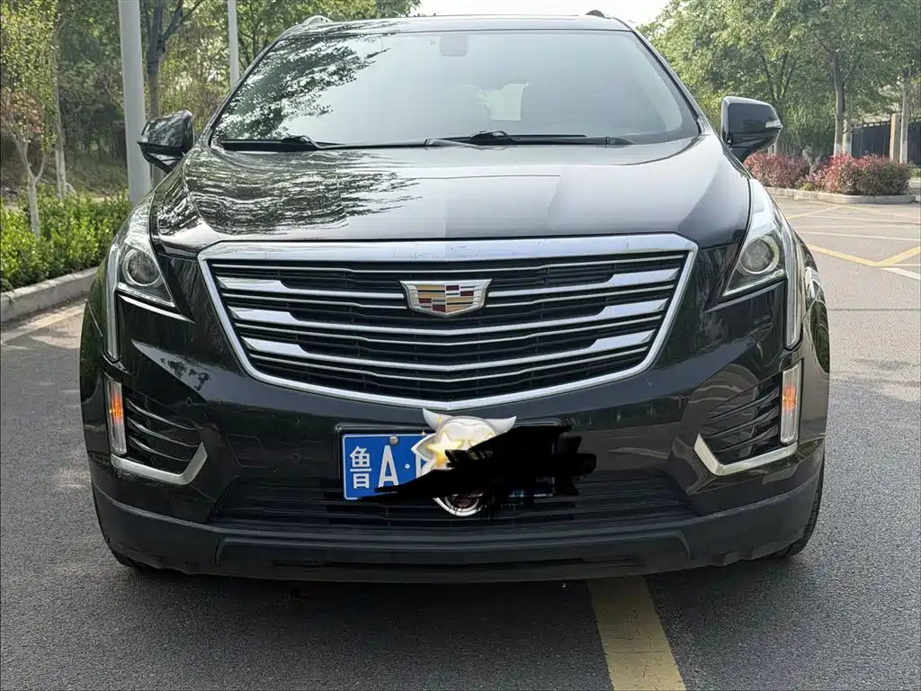 Cadillac XT5 2016 25T Luxury Model фото 2