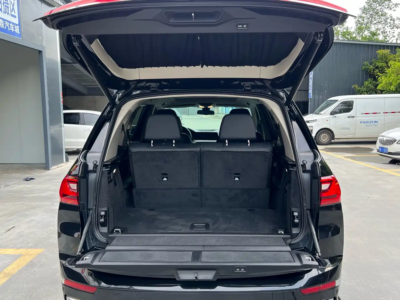 BMW X7 2020 xDrive40i Leading Luxury Package фото 10