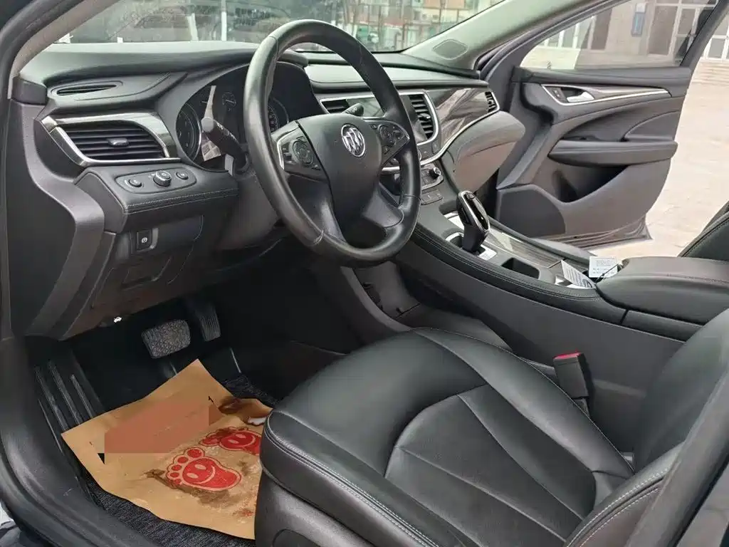 Buick LaCrosse 2019 28T Luxury Edition фото 5