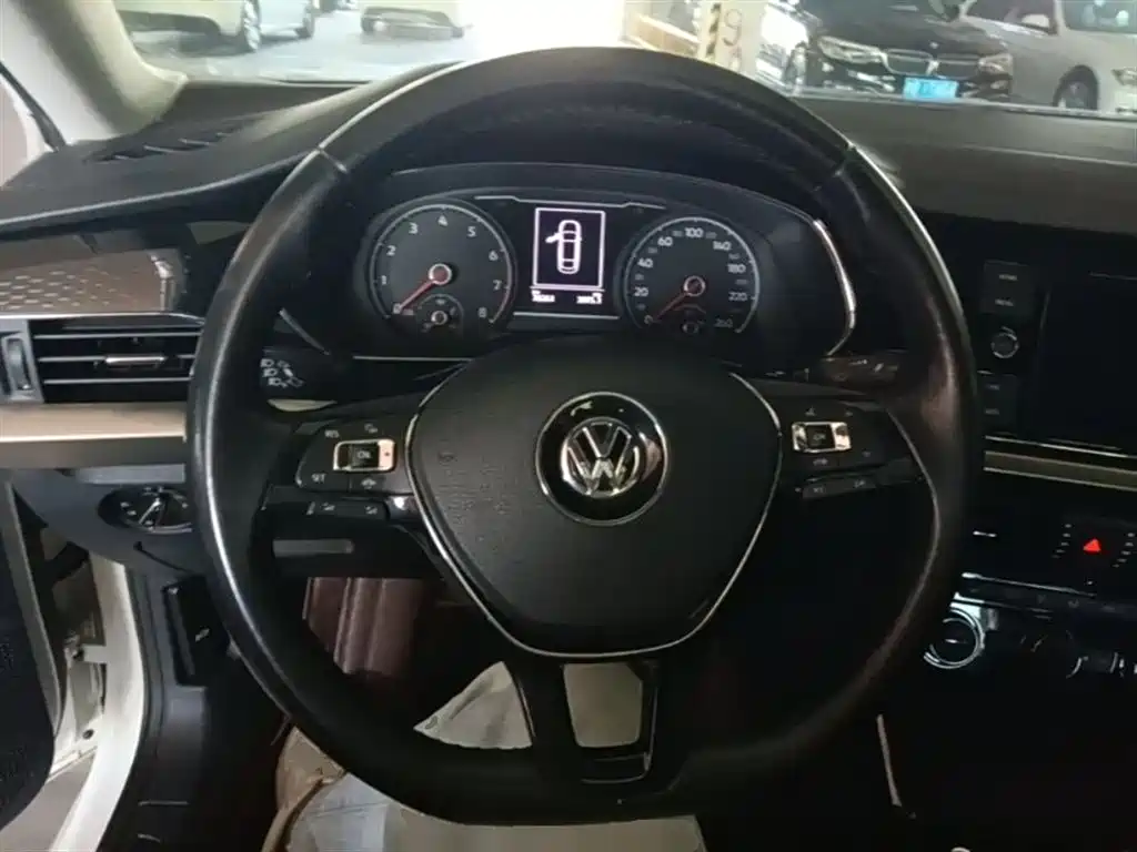 Volkswagen Passat 2019 330TSI Elite Version China VI фото 11