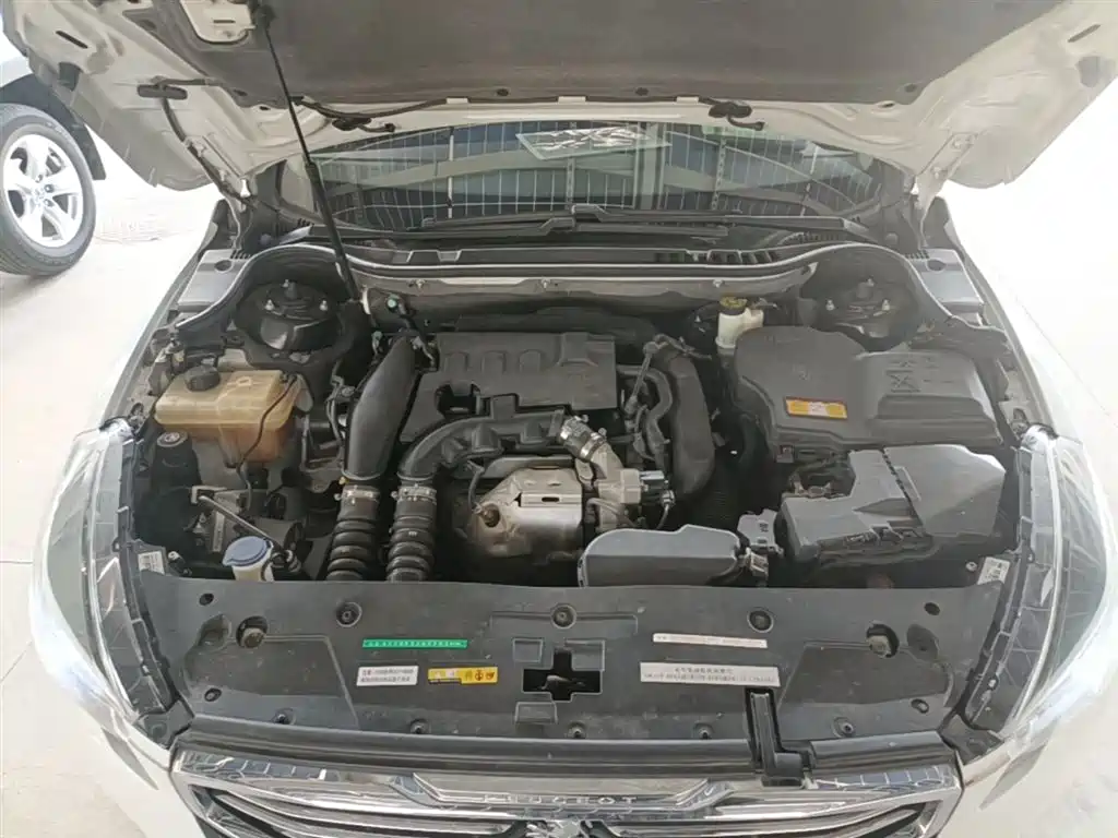 Peugeot 508 2015 1.6THP Auto Excellence Edition фото 20