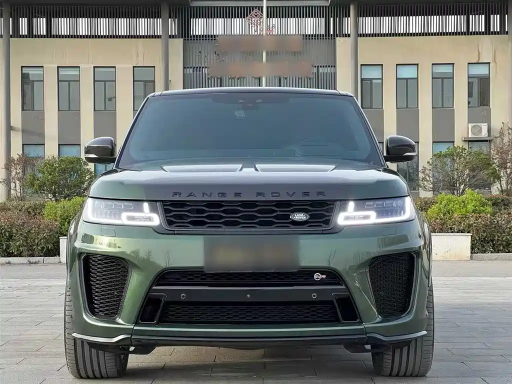 Land Rover Range Rover Sport 2021 5.0 SC V8 SVR Racing Green Custom Edition фото 5