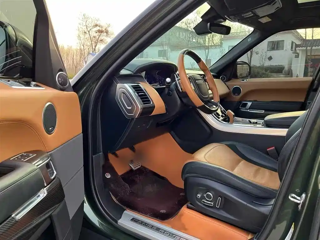 Land Rover Range Rover Sport 2021 5.0 SC V8 SVR Racing Green Custom Edition фото 14