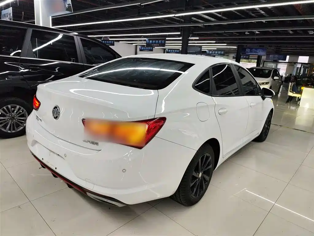 Buick Verano 2019 Sedan 15S Auto Leading фото 6
