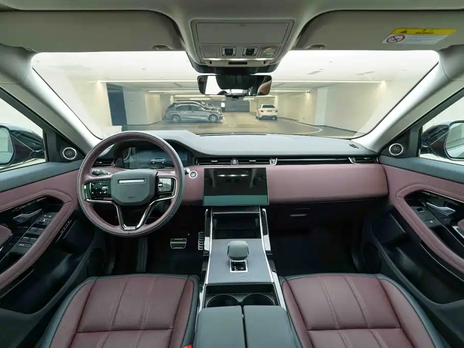 صورة 18 - Land Rover Range Rover Evoque