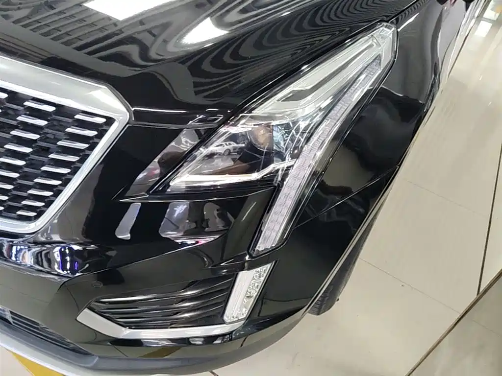 Cadillac XT5 2022 2.0T 2WD Luxury фото 24