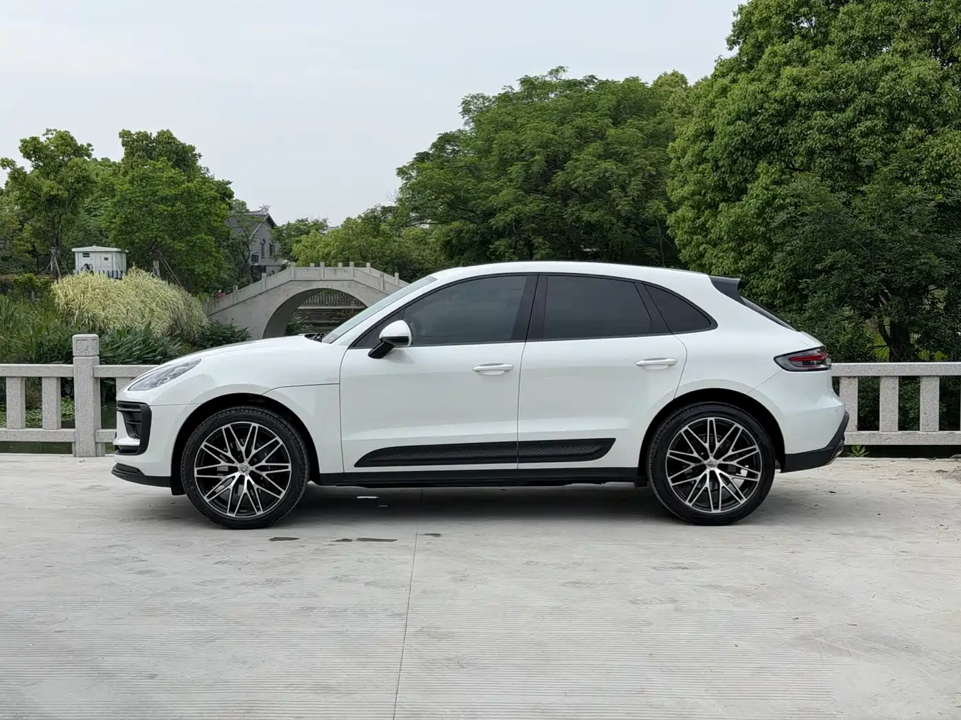 Porsche Macan 2023 Macan 2.0T фото 3