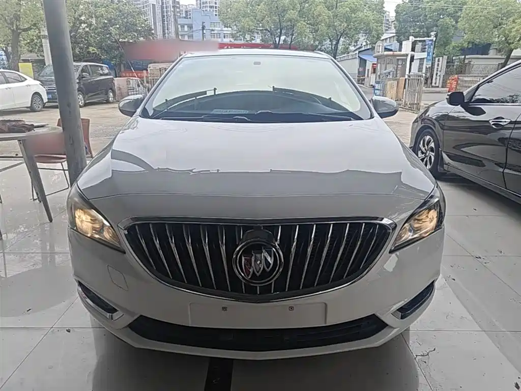 Buick Verano 2015 Sedan 15S Automatic Leading фото 3