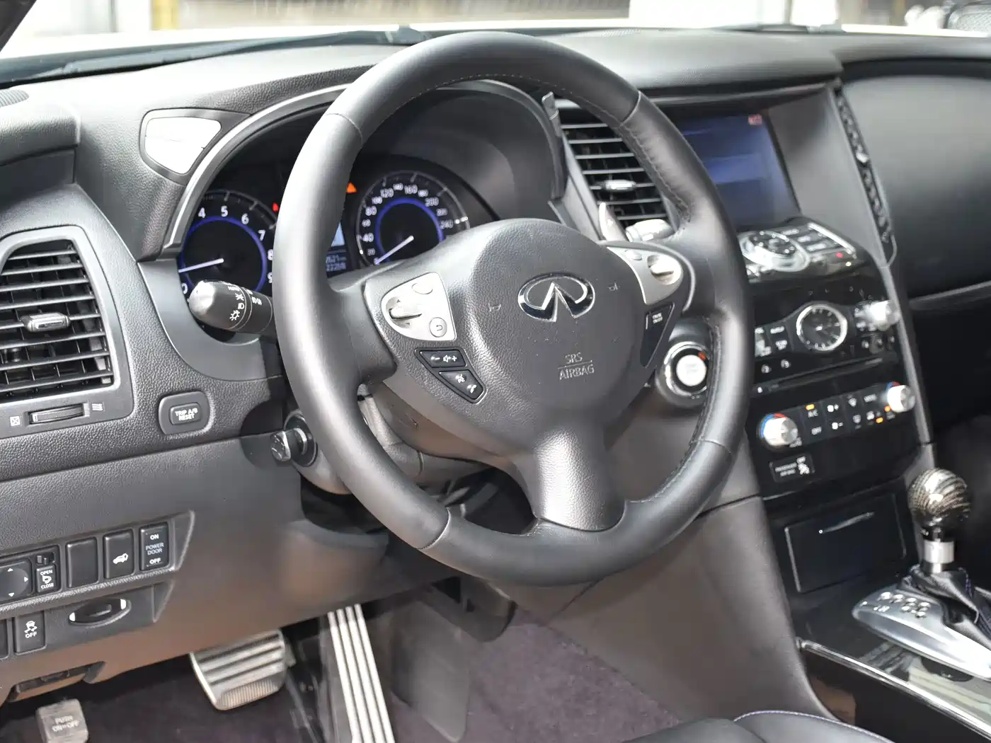 Infiniti QX70 2016 2015 Model 3.7L Shadow Edition