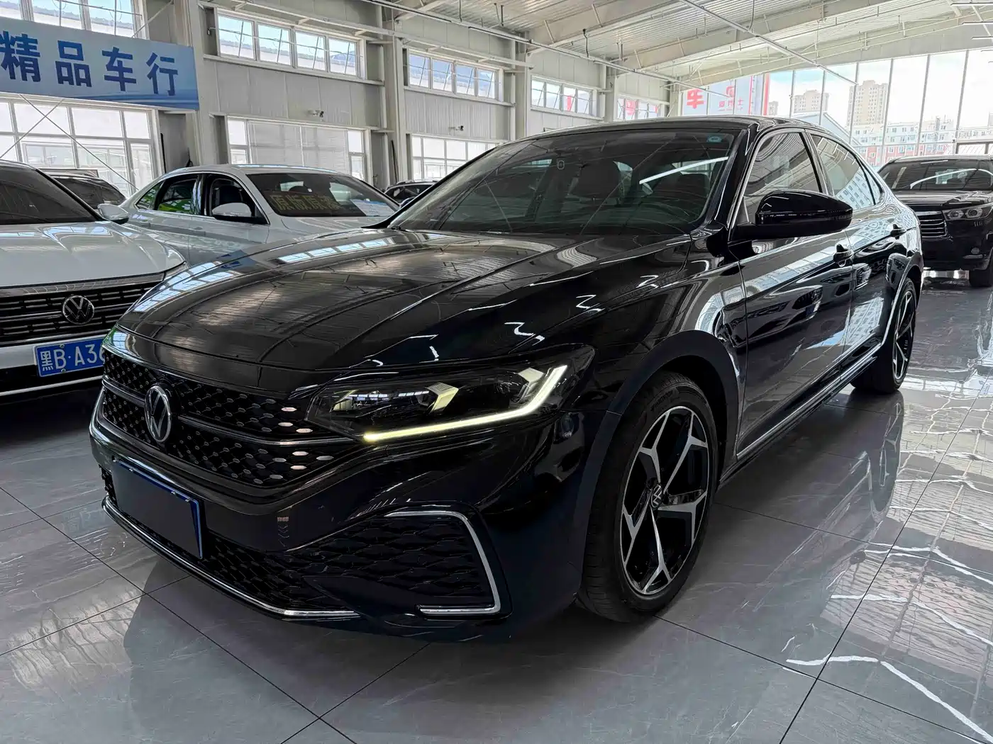 Volkswagen Passat 2022 280TSI Elite Edition