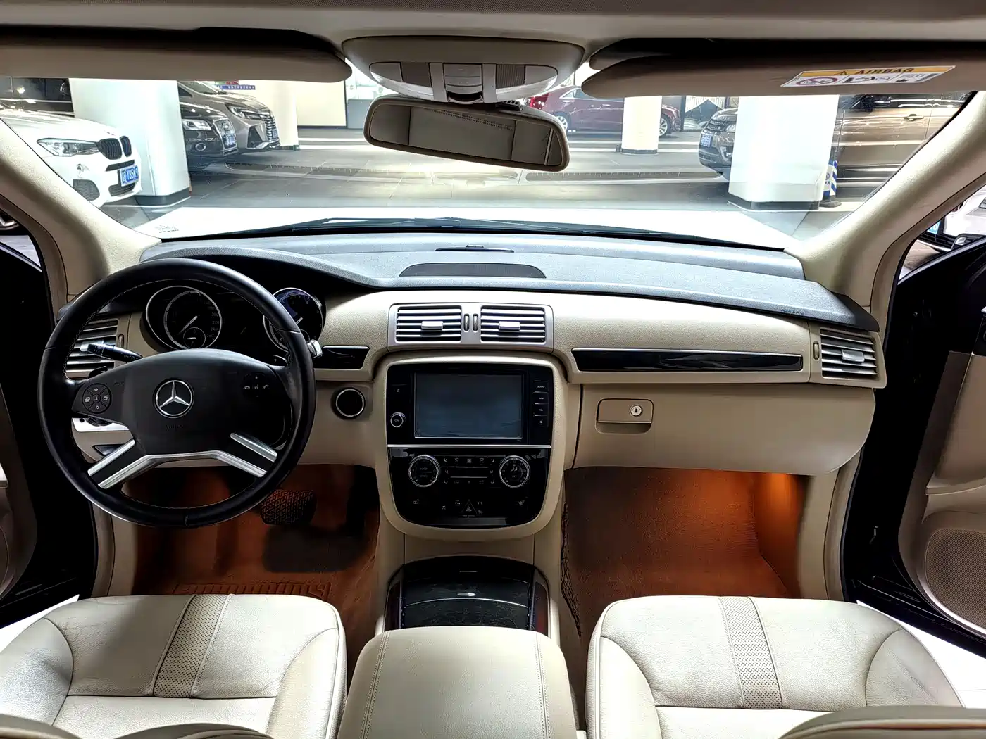 Mercedes-Benz R-Class 2015 R 400 4MATIC Business фото 12