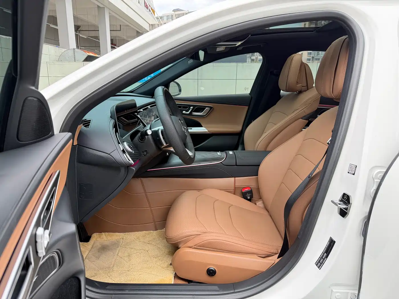 Mercedes-Benz E-Class 2024 E 300 L Fashion Sport фото 4