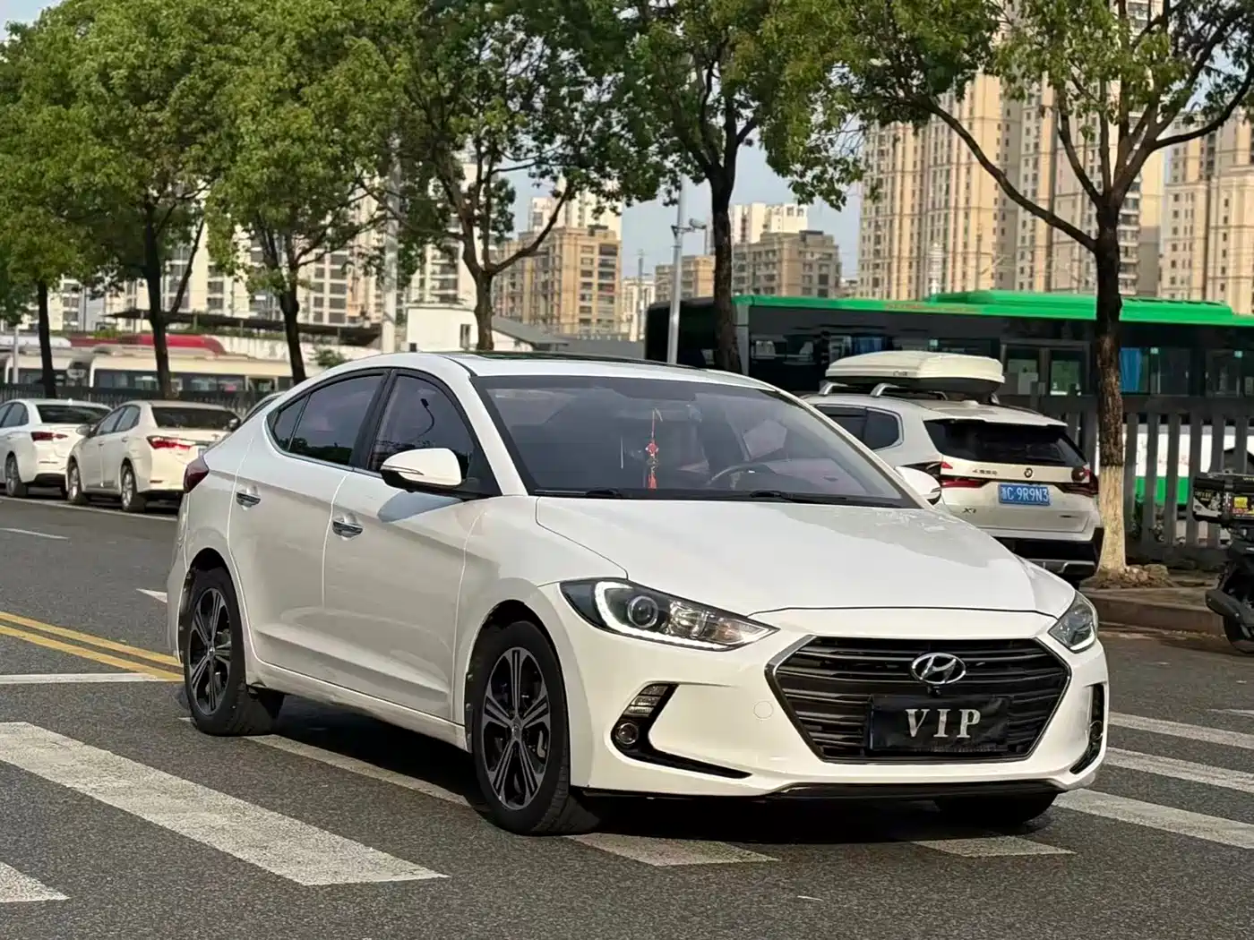 Hyundai Elantra 2018 1.4T DCT Dynamic·Vitality Model фото 3