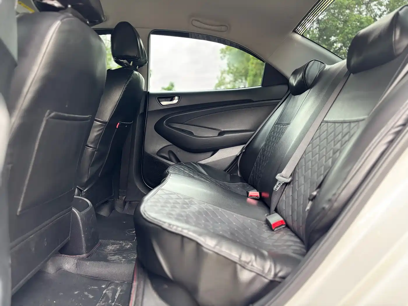 Hyundai Verna 2017 1.4L Manual Color Edition (China V) фото 13