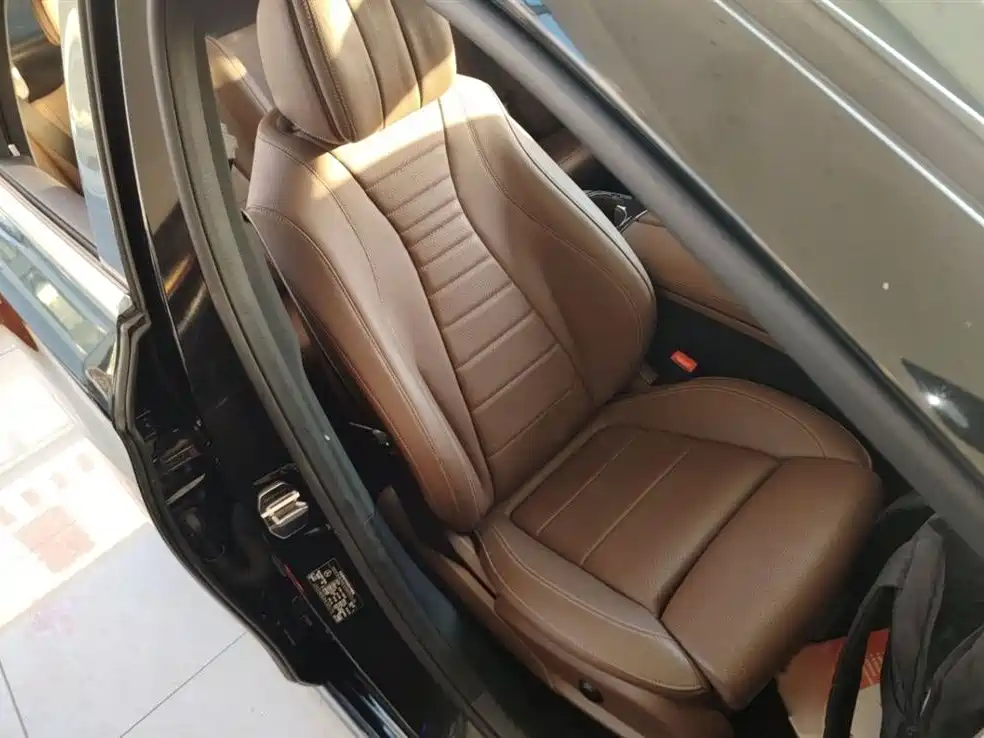 Mercedes-Benz E-Class 2017 E 200 L 4MATIC фото 4