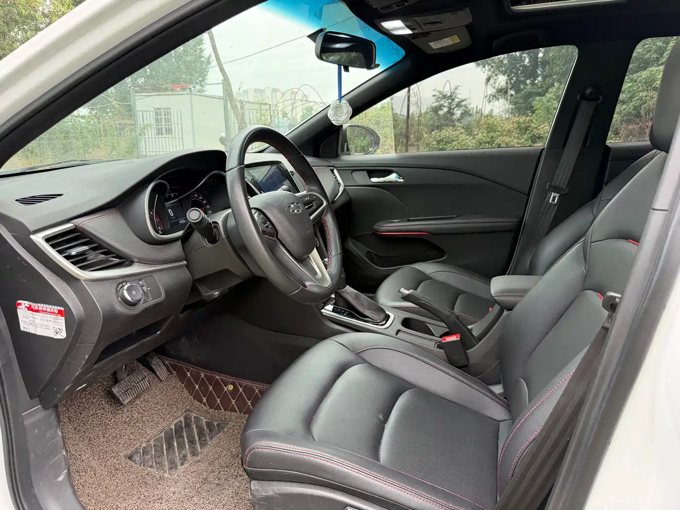 Chevrolet Monza 2022 Mild Hybrid RS 330T Automatic Exciting Edition фото 4