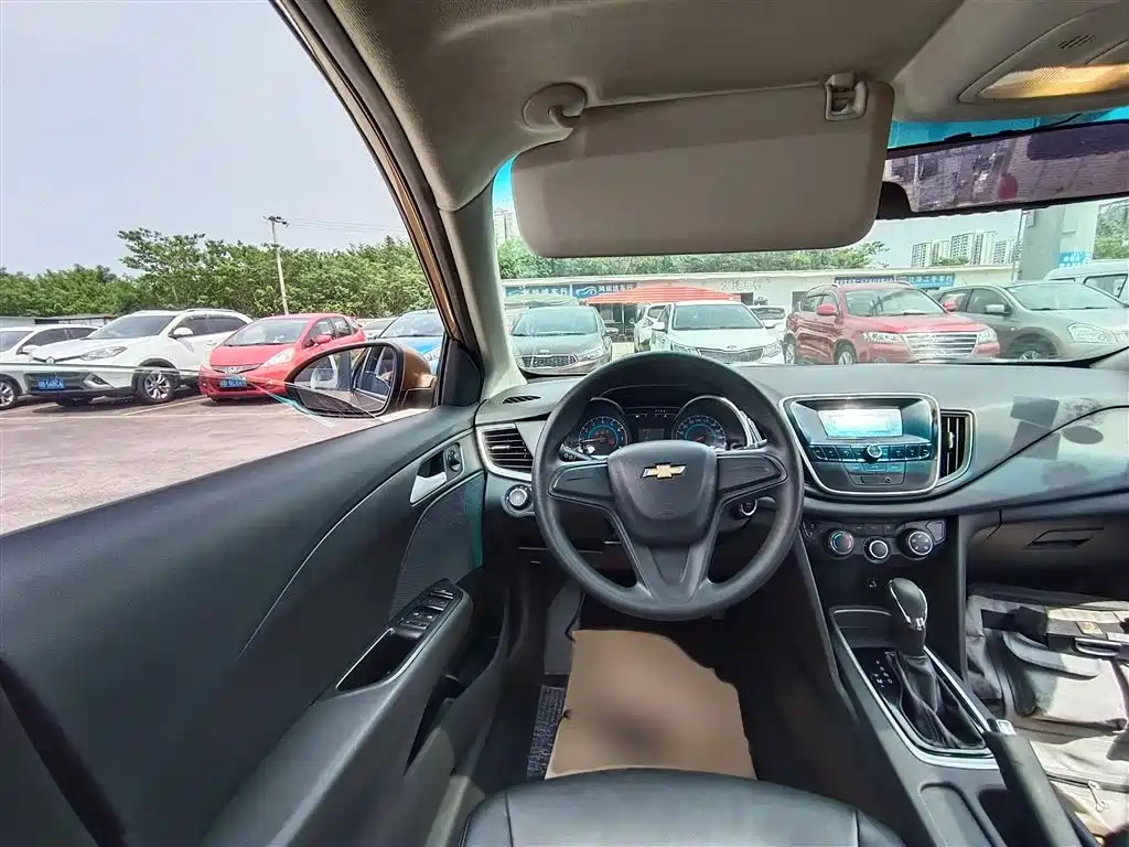 Chevrolet Cavalier 2018 320 Auto Enjoy Sunroof Edition фото 7