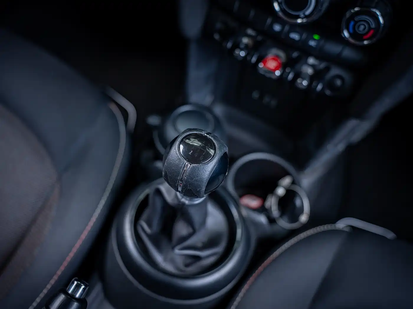 MINI 2015 1.2T Manual ONE фото 12
